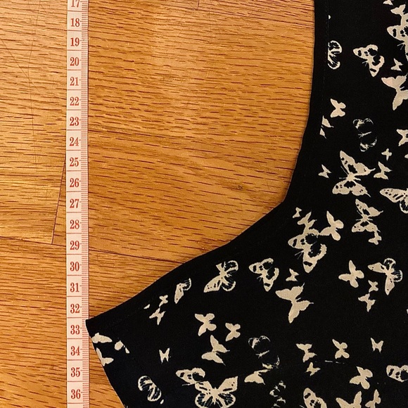 Knot front short sleeve shirt - Picture 8 of 10